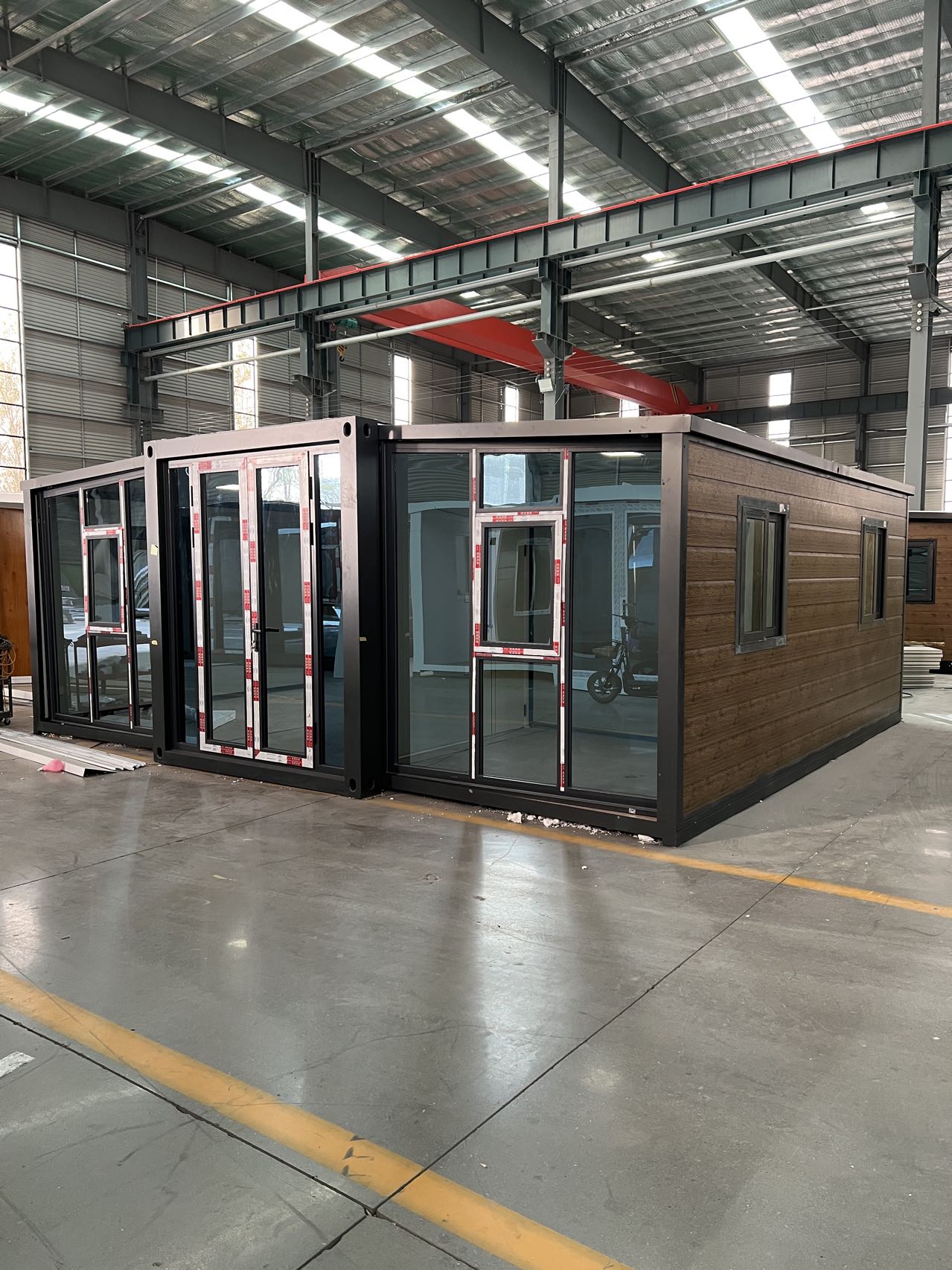 Modelo 20ft muro vidrio