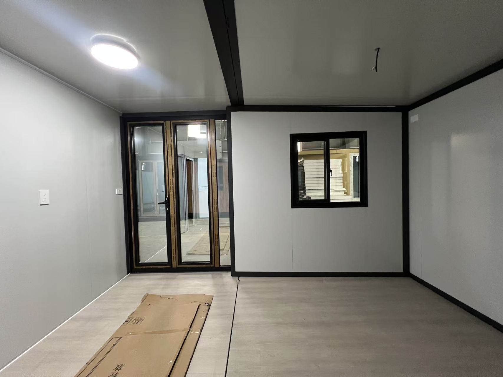 Modelo 20ft interior